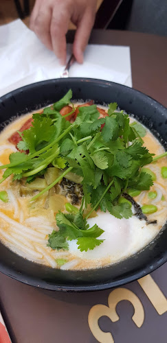 EAT Market - Gastronomi och hotellverksamhet