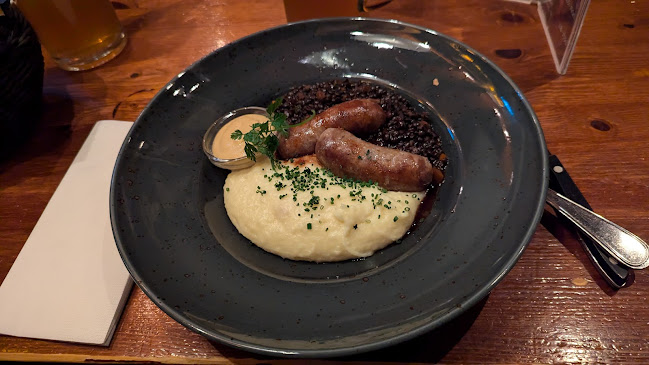 Akkurat Bar & Restaurang