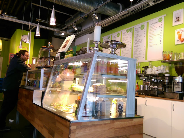 Graffiti Café - Gastronomi och hotellverksamhet