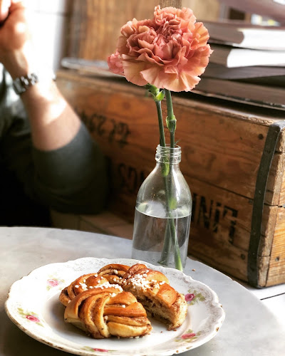 Opinii despre Fabrique Humlegårdsgatan 9 în Stockholm - Gastronomi och hotellverksamhet