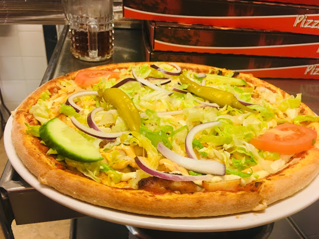 Linde Pizzeria - Gastronomi och hotellverksamhet