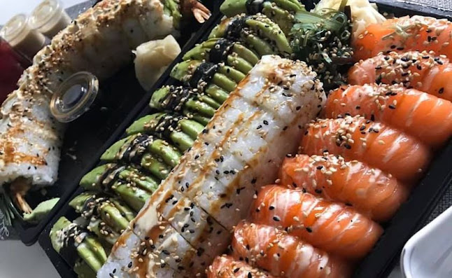Randebu Sushi Bar - Gastronomi och hotellverksamhet
