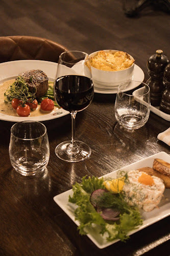 Ardbeg Embassy Phone number