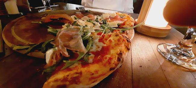 Lilla torg 4, 211 34 Malmö