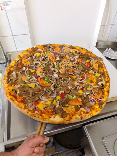 Opinii despre Hawaii Pizzeria în Torshälla - Gastronomi och hotellverksamhet