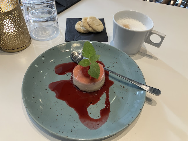 Lilla torg 1, 211 34 Malmö