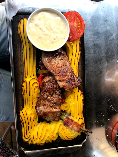 Star Bar - Gastronomi och hotellverksamhet