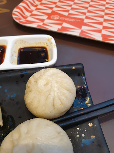 EAT Market Phone number