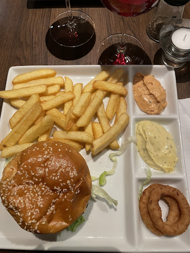 Rött Bar & Restaurang AB - Umeå
