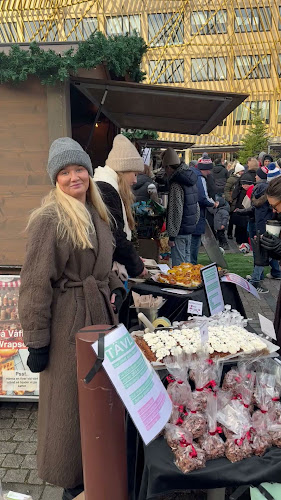 Opinii despre Wrapsody Nya Hovås în Hovås - Gastronomi och hotellverksamhet