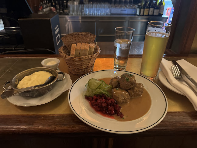 Restaurant Pelikan - Gastronomi och hotellverksamhet