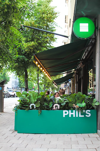 Phil's Burger Götgatan Phone number