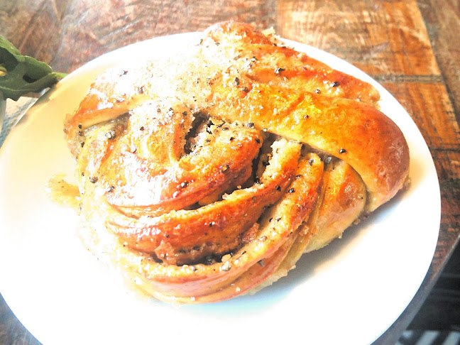 Comments and reviews of Bonne Femme