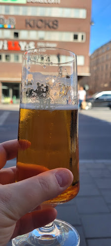 Le Bistro - Gastronomi och hotellverksamhet