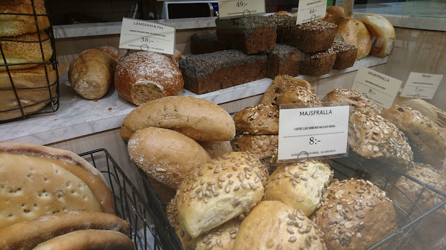 Cederleüfs & Svenheimers Ale Torg - Gastronomi och hotellverksamhet