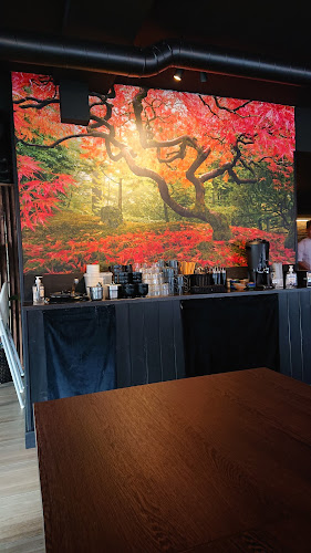 Koumi sushi Open Times