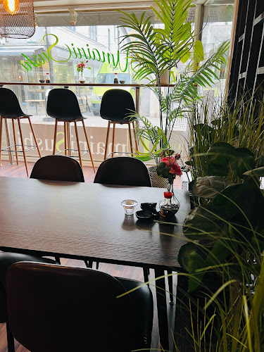 Umaini Sushi - Gastronomi och hotellverksamhet