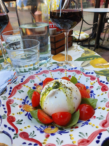 BASTA - Italiensk Restaurang Borlänge - Gastronomi och hotellverksamhet