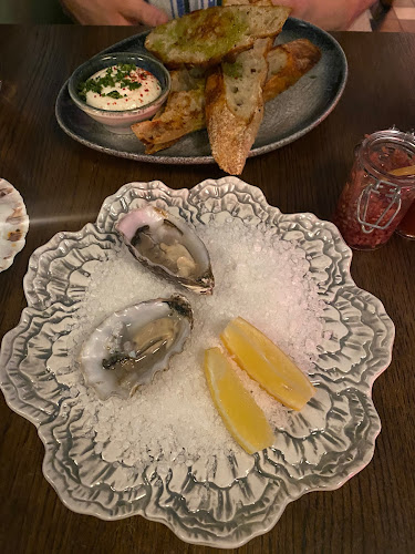 Fiskbar 17 - Gastronomi och hotellverksamhet