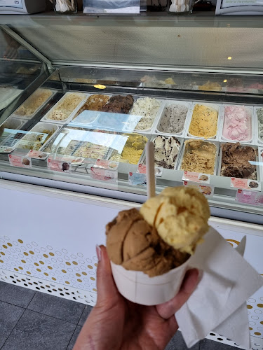 Glassen och våfflan - Gastronomi och hotellverksamhet