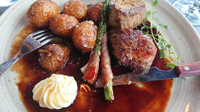 Reviews of Restaurang Vänner & Vin i Motala in Motala - Gastronomi och hotellverksamhet