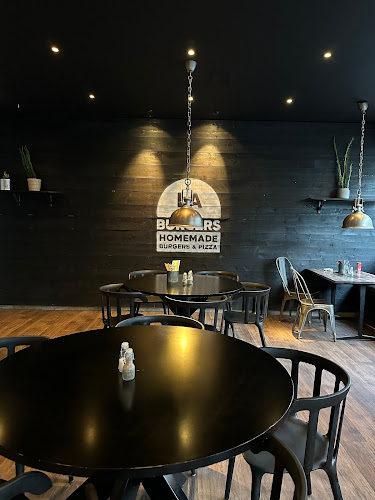 Comentarii opinii despre LA burgers