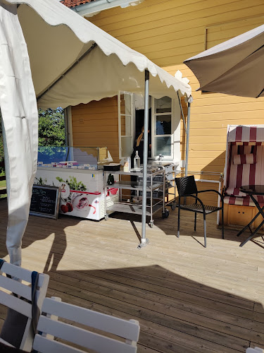 Slussportens Våffelstuga - Gastronomi och hotellverksamhet