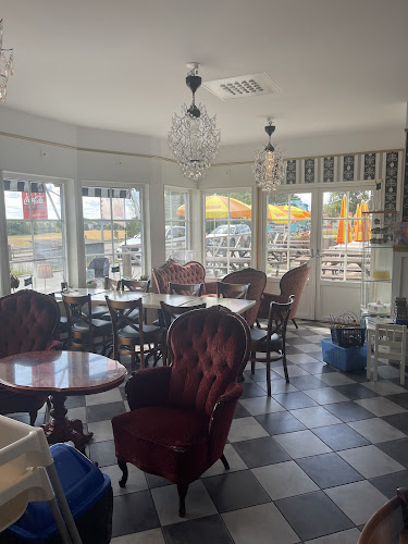 Åby konditori - Gastronomi och hotellverksamhet