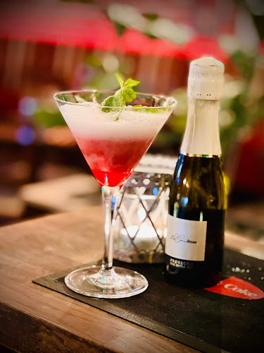 Opinii despre Cyrano în Borås - Gastronomi och hotellverksamhet