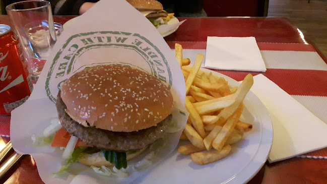 Broby Restaurang & Pizzeria - Gastronomi och hotellverksamhet