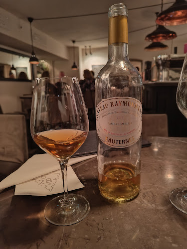 Restaurang & Vinbaren 28+