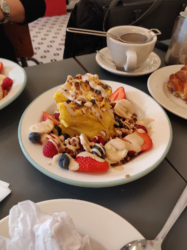 À la Lo - Gastronomi och hotellverksamhet