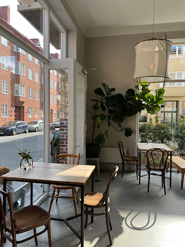 Comentarii opinii despre Atrium