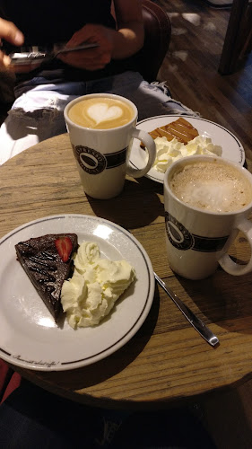 Espresso House Konserthuset - Gastronomi och hotellverksamhet