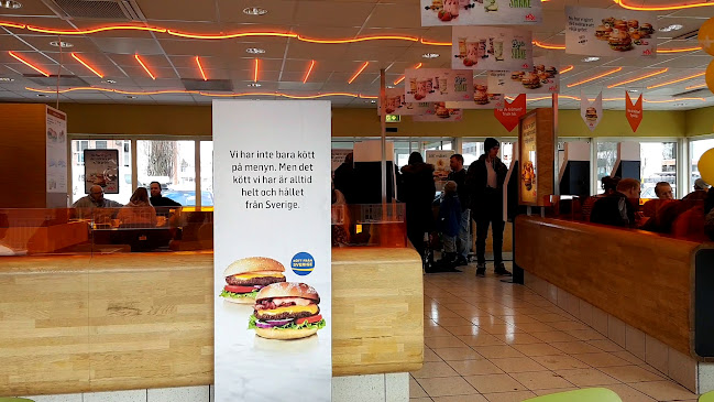 Max Burgers Phone number