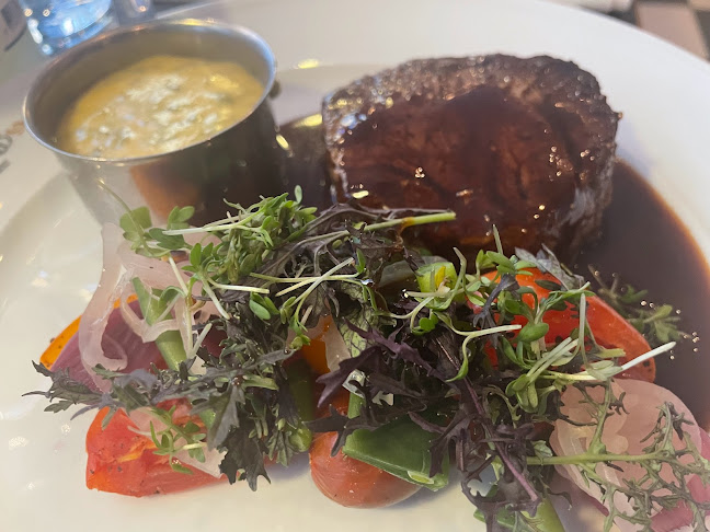 Klostergatans vin & delikatess Open Times