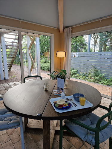 Villa Beddingestrand & Våffelcafé Phone number