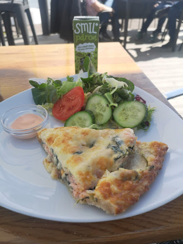 Comentarii opinii despre Pirens café och gästhamn