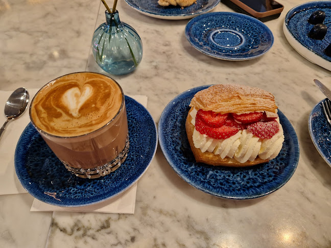 Lilla Caféet i Sävsjö - Gastronomi och hotellverksamhet