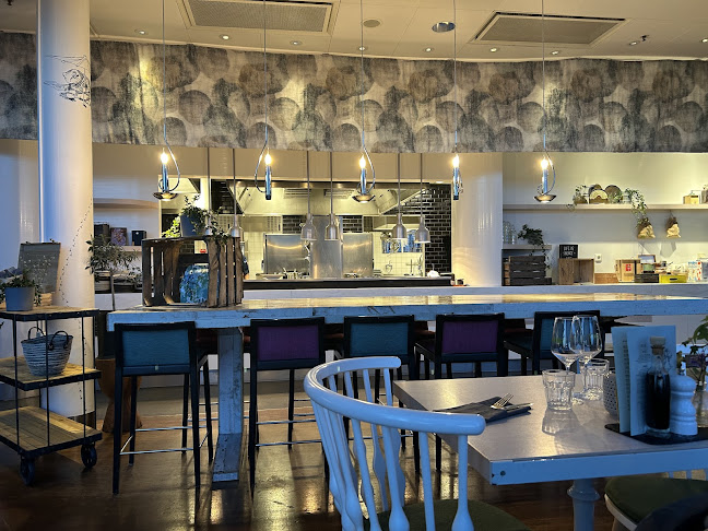 Picnic - Gastronomi och hotellverksamhet