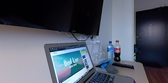 Strandpiren Phone number