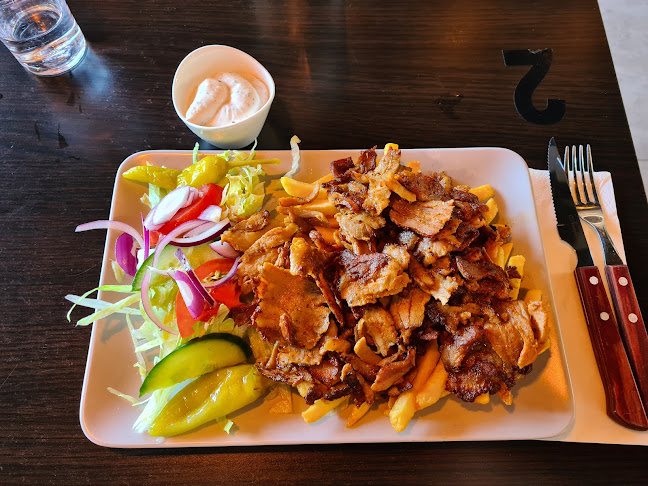 Opinii despre Vejby Restaurang & Pizza în Vejbystrand - Gastronomi och hotellverksamhet