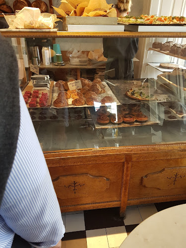 Comentarii opinii despre Green Rabbit