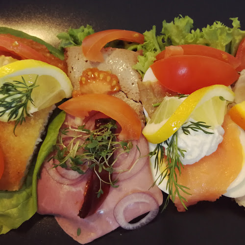 Den Lille Danske Phone number