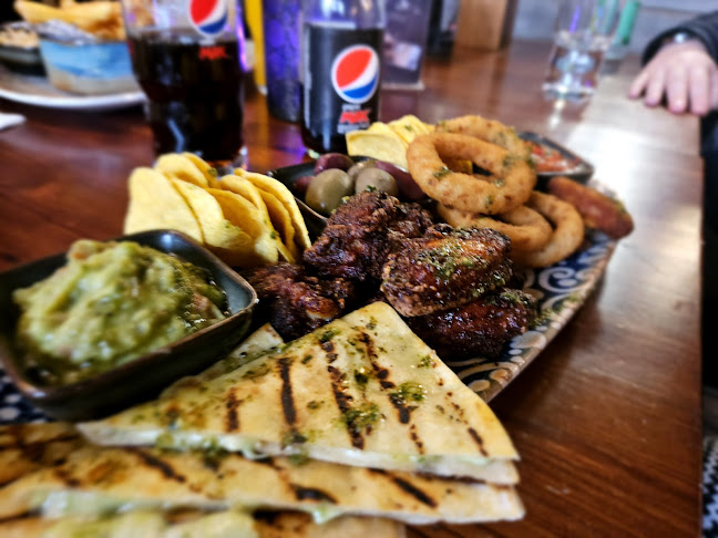 Pacos Karlskoga - Gastronomi och hotellverksamhet