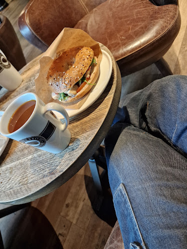 Espresso House Gävle Station - Gastronomi och hotellverksamhet