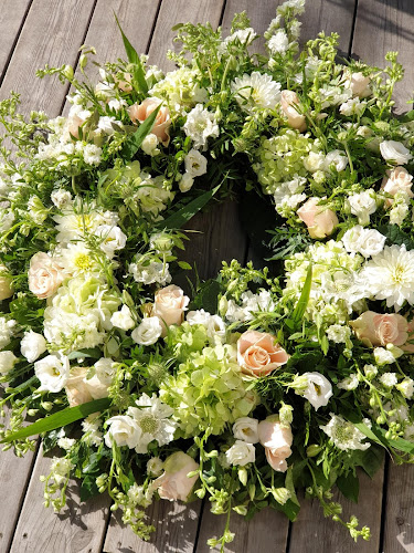 Comentarii opinii despre Flora By M - Blommor Värnamo