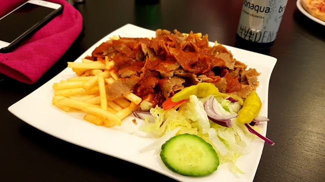 Restaurang & Pizzeria Östra Husby - Gastronomi och hotellverksamhet