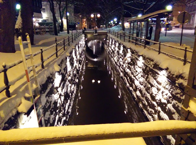 Restaurang Ming Open Times