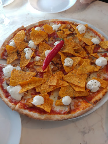 Holli Pizza & Games Open Times